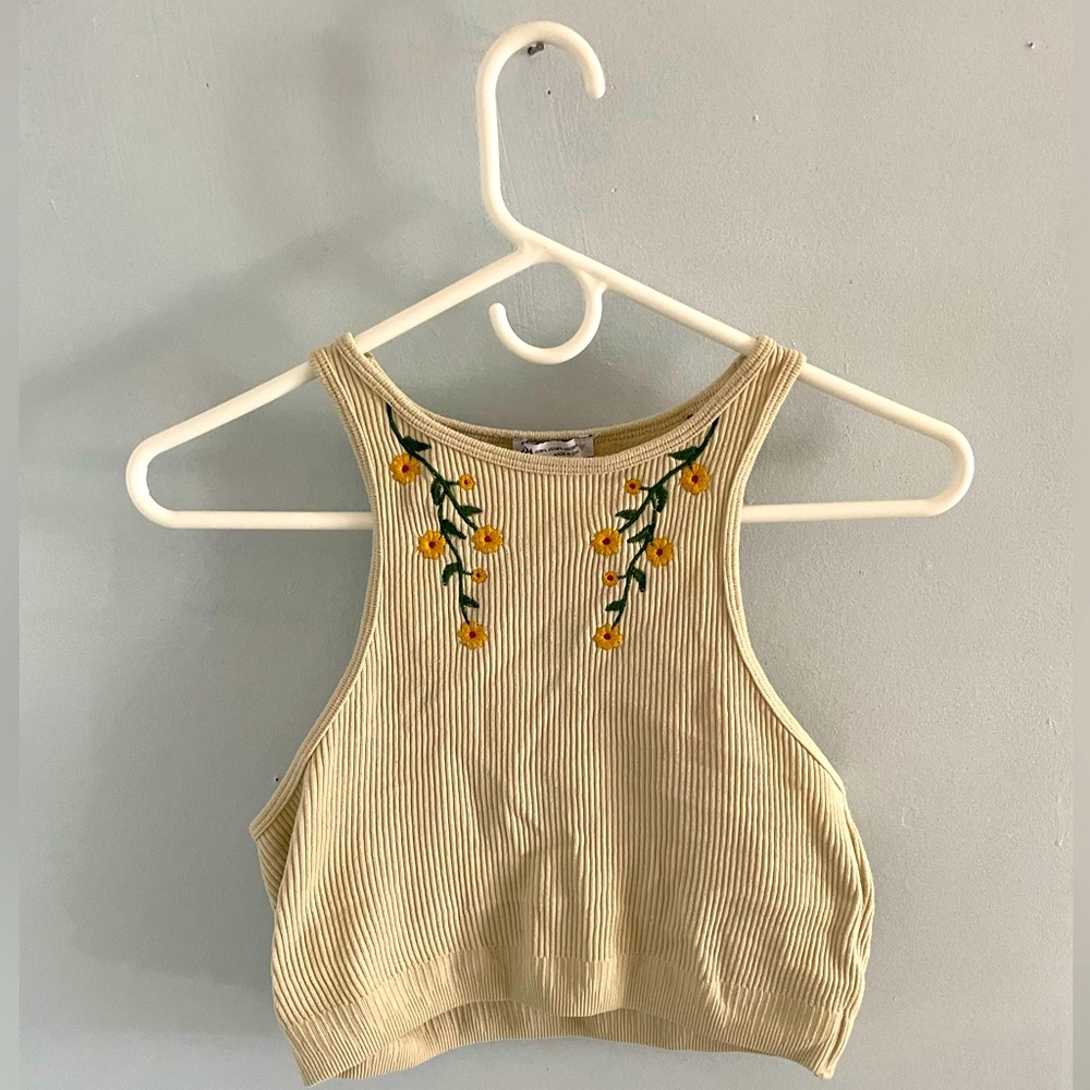 Creme Crop Top with Golden Flowers (XS) 💖